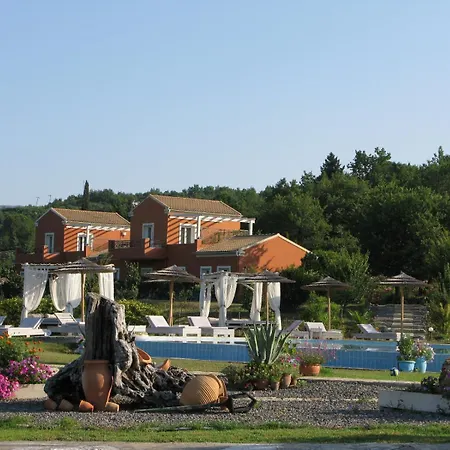 Pulades Hotel Pouládes