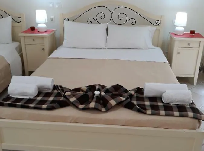 Pulades Hotel