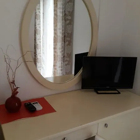 Pulades 3*